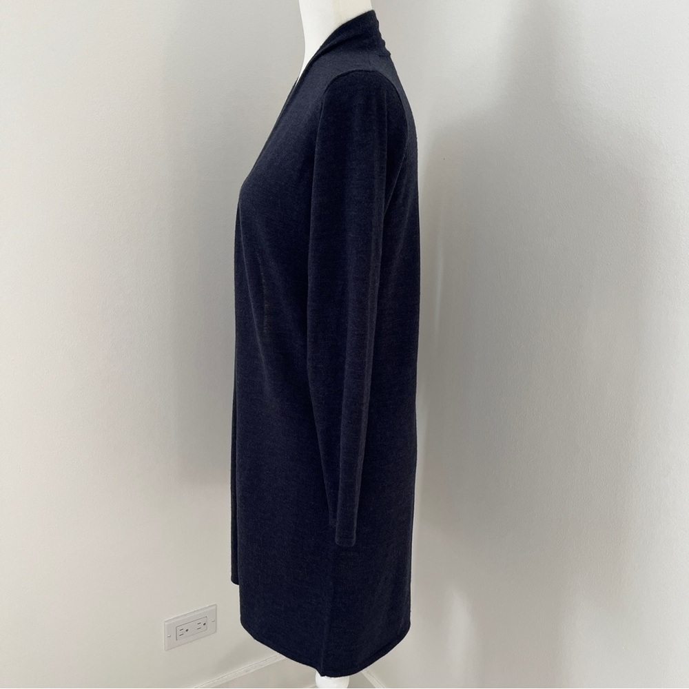 Eileen Fisher Cardigan Sweater 100% Marino Wool Italian Yarn Navy Blue Sz PS*I5 - Picture 2 of 5
